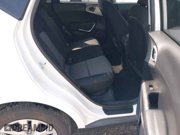 2023 Kia Soul LX with VIN KNDJ23AU2P7215902, listed as a IAAI auction lot 40337743 with 13,896 mi miles and . Bid and sale history available at DreamBid. Image 8.