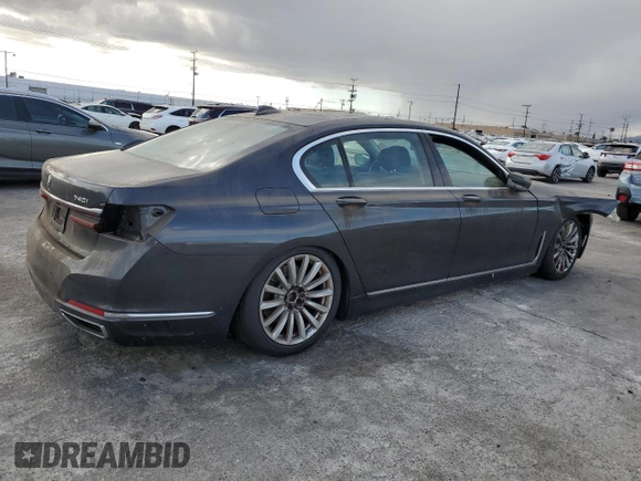 2022 BMW 7 Series 740i z VIN WBA7T2C02NCG97528, wystawiony jako Copart lot #80687204 z przebiegiem 28 387 mil mil oraz Szkoda całkowita • Salvage title. Historia ofert i sprzedaży dostępna na DreamBid. Obrazek 3.