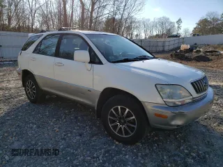2001 Lexus RX 300 with VIN JTJHF10U410184187, listed as a Copart auction lot 83488384 with 264,053 mi miles and Clean Title. Bid and sale history available at carsss.com. Image 4.