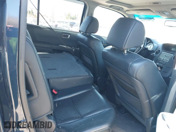 2009 Honda Pilot EX-L with VIN 5FNYF48679B011884, listed as a IAAI auction lot 41912728 with 195,904 mi miles and . Bid and sale history available at carsss.com. Image 8.