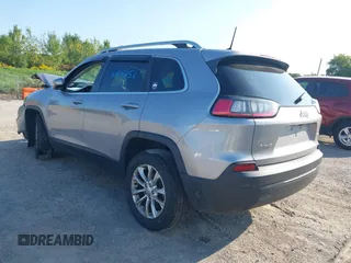 2019 Jeep Cherokee Latitude with VIN 1C4PJMCB5KD107122, listed as a IAAI auction lot 40267152 with 113,822 mi miles. Bid and sale history available at carsss.com. Image 3.