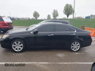 2009 Lexus ES 350 with VIN JTHBJ46G192320347, listed as a IAAI auction lot 41955969 with 140,711 mi miles. Bid and sale history available at carsss.com. Image 14.