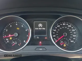 2018 Volkswagen Tiguan SEL z VIN 3VV2B7AX6JM039344, wystawiony jako IAAI lot #41934536 z przebiegiem 93 838 mil mil oraz . Historia ofert i sprzedaży dostępna na DreamBid. Obrazek 7.