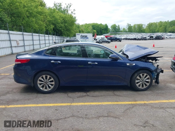 2016 Kia Optima EX with VIN 5XXGU4L30GG013940, listed as a IAAI auction lot 42371297 with Not provided miles and . Bid and sale history available at DreamBid. Image 14.
