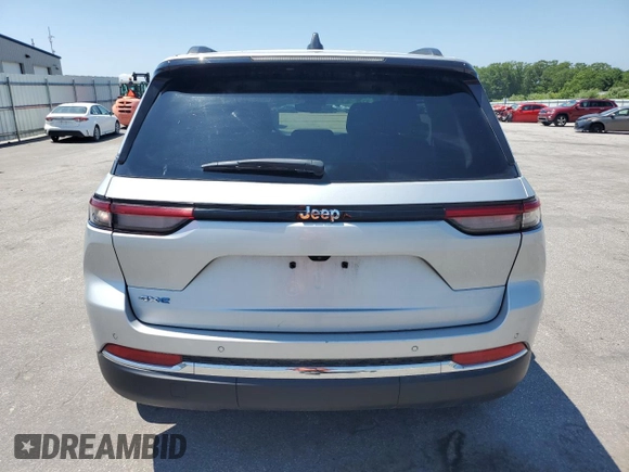 2023 Jeep Grand Cherokee with VIN 1C4RJYB64PC648891, listed as a Copart auction lot 61945935 with 37,970 mi miles and Clean title. Bid and sale history available at DreamBid. Image 6.