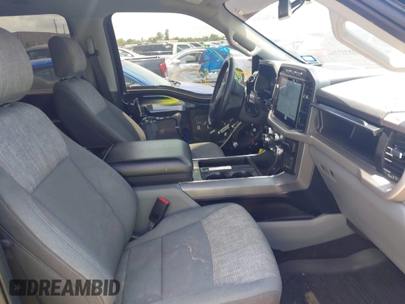 2021 Ford F-150 XL z VIN 1FTEW1CP2MKD90239, wystawiony jako IAAI lot #42342376 z przebiegiem 78 025 mil mil oraz . Historia ofert i sprzedaży dostępna na DreamBid. Obrazek 5.