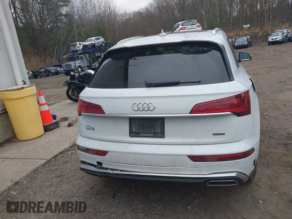 2022 Audi Q5 S line Premium z VIN WA1GAAFY6N2119787, wystawiony jako IAAI lot #40859968 z przebiegiem 46 771 mil mil oraz . Historia ofert i sprzedaży dostępna na DreamBid. Obrazek 16.