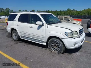 2004 Toyota Sequoia Limited with VIN 5TDZT38A04S213613, listed as a IAAI auction lot 42061362 with 179,027 mi miles. Bid and sale history available at carsss.com. Image 1.