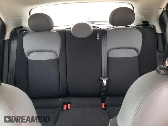 2016 FIAT 500X Easy z VIN ZFBCFXBT8GP419309, wystawiony jako Copart lot #61047315 z przebiegiem 135 462 mil mil oraz Szkoda całkowita • Salvage title. Historia ofert i sprzedaży dostępna na DreamBid. Obrazek 10.