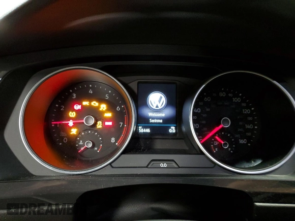2019 Volkswagen Tiguan SE with VIN 3VV2B7AX7KM030489, listed as a Copart auction lot 52227895 with 58,446 mi miles and Salvage Title. Bid and sale history available at DreamBid. Image 9.