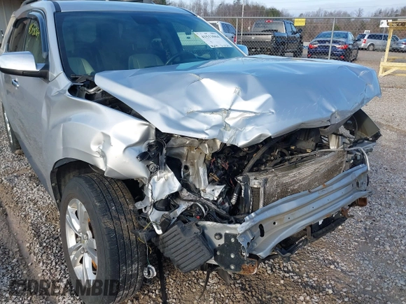 2012 Chevrolet Equinox LTZ with VIN 2GNFLGE59C6226622, listed as a IAAI auction lot 41513064 with 196,174 mi miles. Bid and sale history available at carsss.com. Image 6.