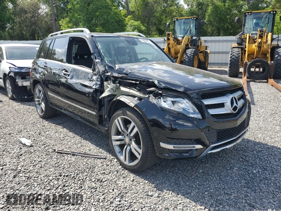 2015 Mercedes-Benz GLK GLK 350 with VIN WDCGG5HB0FG379301, listed as a Copart auction lot 51800415 with 55,389 mi miles and Salvage Title. Bid and sale history available at carsss.com. Image 4.