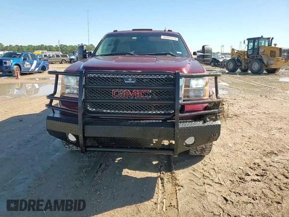2008 GMC Sierra 3500HD SRW SLT z VIN 1GTHK33648F142584, wystawiony jako Copart lot #81503574 z przebiegiem 209 220 mil mil oraz Szkody całkowita. Historia ofert i sprzedaży dostępna na DreamBid. Obrazek 11.