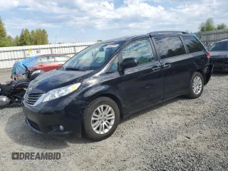 2014 Toyota Sienna XLE z VIN 5TDYK3DC7ES432883, wystawiony jako Copart lot #55443815 z przebiegiem 135 366 mil mil oraz Szkoda całkowita • Salvage title. Historia ofert i sprzedaży dostępna na DreamBid. Obrazek 1.
