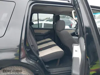 2007 Mercury Mountaineer with VIN 4M2EU37E07UJ15689, listed as a IAAI auction lot 41426004 with 201,960 mi miles. Bid and sale history available at carsss.com. Image 8.