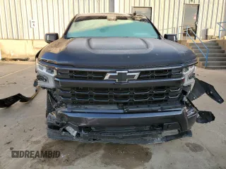 2022 Chevrolet Silverado 1500 RST with VIN 1GCUDEET4NZ577218, listed as a Copart auction lot 42675324 with 25,718 mi miles and Salvage Title. Bid and sale history available at DreamBid. Image 5.