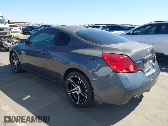 2008 Nissan Altima 3.5 SE with VIN 1N4BL24E98C157298, listed as a IAAI auction lot 42050152 with 175,823 mi miles. Bid and sale history available at carsss.com. Image 3.
