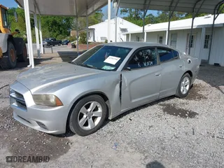 2012 Dodge Charger SE with VIN 2C3CDXBG4CH211517, listed as a IAAI auction lot 41982290 with 269,855 mi miles. Bid and sale history available at carsss.com. Image 2.