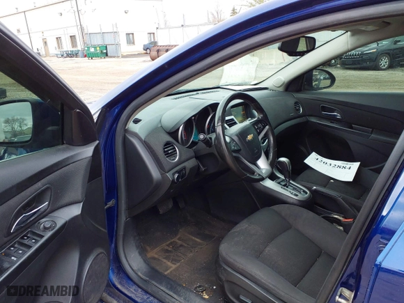 2013 Chevrolet Cruze 1LT with VIN 1G1PC5SBXD7153007, listed as a IAAI auction lot 42032884 with 180,192 mi miles. Bid and sale history available at carsss.com. Image 12.