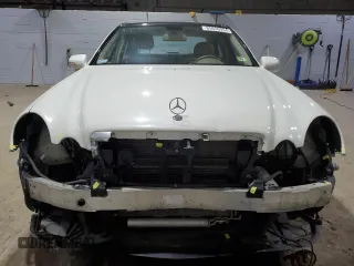 2007 Mercedes-Benz E-Class 3.5L with VIN WDBUF87X27X222427, listed as a Copart auction lot 85656954 with 170,647 mi miles and Salvage Title. Bid and sale history available at carsss.com. Image 5.