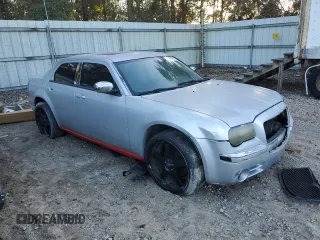 2006 Chrysler 300 C with VIN 2C3LK63H26H345230, listed as a Copart auction lot 84972914 with 139,648 mi miles and Clean Title. Bid and sale history available at carsss.com. Image 4.