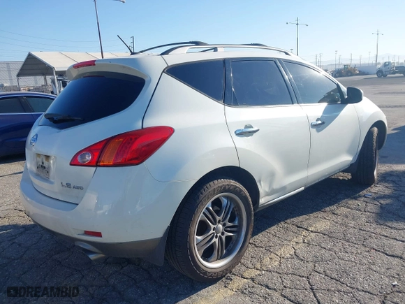 2009 Nissan Murano SL with VIN JN8AZ18WX9W115714, listed as a IAAI auction lot 41879698 with 180,931 mi miles. Bid and sale history available at carsss.com. Image 4.