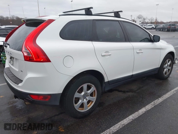 2012 Volvo XC60 3.2L с VIN YV4952DL5C2294865, выставлен на аукционе IAAI как лот 41941625 с пробегом 180 020 миль миль и . История ставок и продаж доступна на DreamBid. Изображение 4.