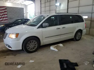 2016 Chrysler Town & Country Touring L Anniversary Edition with VIN 2C4RC1CG3GR284592, listed as a Copart auction lot 62499194 with 98,428 mi miles and Salvage Title. Bid and sale history available at DreamBid. Image 1.