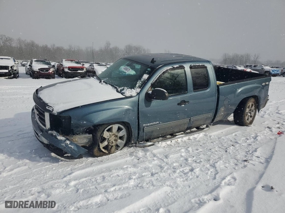 2011 GMC Sierra 1500 SLE with VIN 1GTR2VE34BZ121582, listed as a Copart auction lot 45850475 with 131,584 mi miles and Salvage Title. Bid and sale history available at carsss.com. Image 1.