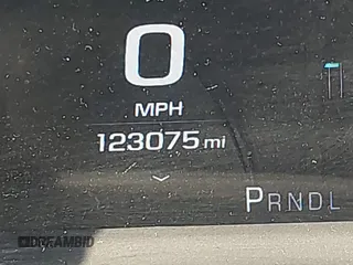 2018 GMC Yukon XL Denali with VIN 1GKS2HKJ2JR183877, listed as a IAAI auction lot 41652039 with 123,075 mi miles. Bid and sale history available at carsss.com. Image 16.