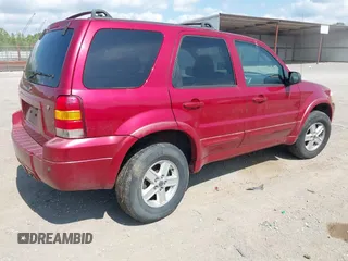 2007 Ford Escape Limited с VIN 1FMCU94167KB78689, выставлен на аукционе IAAI как лот 42715507 с пробегом 184 738 миль миль и . История ставок и продаж доступна на DreamBid. Изображение 4.