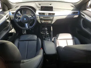 2016 BMW X1 xDrive28i z VIN WBXHT3C32G5F64656, wystawiony jako Copart lot #56031285 z przebiegiem 67 718 mil mil oraz Czysty tytuł • Clean title. Historia ofert i sprzedaży dostępna na DreamBid. Obrazek 8.