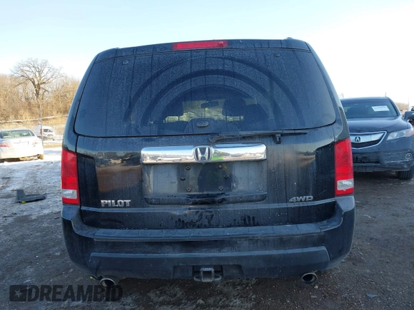 2009 Honda Pilot EX-L with VIN 5FNYF48649B026889, listed as a IAAI auction lot 41643289 with 121,511 mi miles and . Bid and sale history available at carsss.com. Image 16.