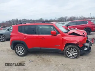 2017 Jeep Renegade Altitude z VIN ZACCJBBB9HPG33672, wystawiony jako IAAI lot #41912411 z przebiegiem 81 833 mil mil oraz . Historia ofert i sprzedaży dostępna na DreamBid. Obrazek 13.
