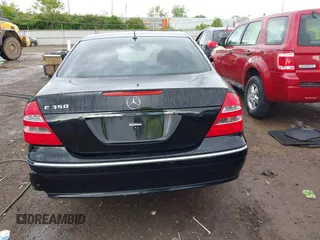 2006 Mercedes-Benz E 350 with VIN WDBUF87J76X184090, listed as a IAAI auction lot 42150546 with 149,647 mi miles and . Bid and sale history available at carsss.com. Image 16.