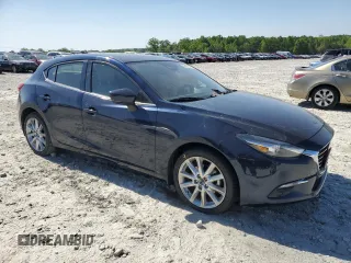 2017 Mazda 3 Grand Touring z VIN JM1BN1M3XH1117241, wystawiony jako Copart lot #53499295 z przebiegiem 63 886 mil mil oraz Szkoda całkowita • Salvage title. Historia ofert i sprzedaży dostępna na DreamBid. Obrazek 4.