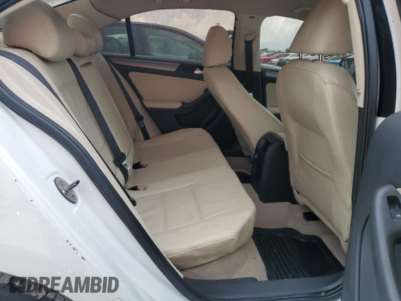 2014 Volkswagen Jetta TDI w/Premium with VIN 3VWLL7AJ2EM266867, listed as a Copart auction lot 52174475 with 73,574 mi miles and Salvage title. Bid and sale history available at DreamBid. Image 10.