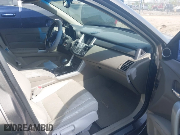 2008 Acura RDX z VIN 5J8TB18208A010067, wystawiony jako IAAI lot #42094217 z przebiegiem 166 097 mil mil oraz . Historia ofert i sprzedaży dostępna na DreamBid. Obrazek 5.