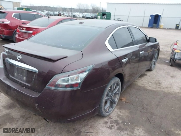 2014 Nissan Maxima 3.5 SV with VIN 1N4AA5AP1EC436216, listed as a IAAI auction lot 41679609 with 163890 miles. Bid and sale history available at carsss.com. Image 4.