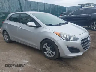 2016 Hyundai Elantra z VIN KMHD35LH9GU319385, wystawiony jako IAAI lot #42071149 z przebiegiem 129 154 mil mil oraz . Historia ofert i sprzedaży dostępna na DreamBid. Obrazek 1.