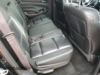 2015 Chevrolet Tahoe LT z VIN 1GNSKBKC8FR102132, wystawiony jako Copart lot #52528575 z przebiegiem 210 201 mil mil oraz Szkoda całkowita • Salvage title. Historia ofert i sprzedaży dostępna na DreamBid. Obrazek 11.