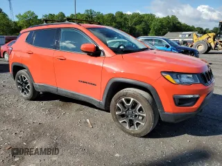 2020 Jeep Compass Sport с VIN 3C4NJDAB7LT167585, выставлен на аукционе Copart как лот 58134285 с пробегом 72 974 миль миль и Списание • Salvage title. История ставок и продаж доступна на DreamBid. Изображение 4.