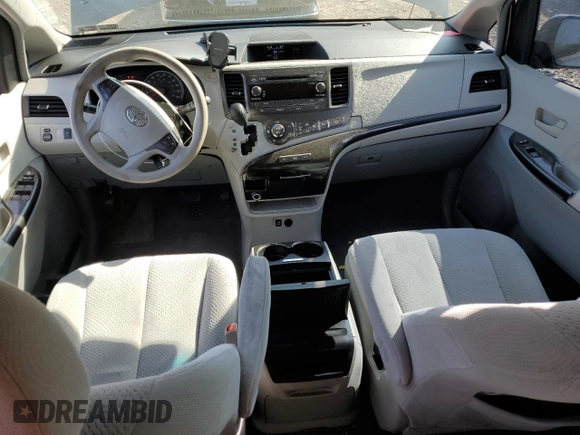 2014 Toyota Sienna LE with VIN 5TDJK3DC0ES080201, listed as a Copart auction lot 55147745 with 133,216 mi miles and Salvage Title. Bid and sale history available at DreamBid. Image 8.