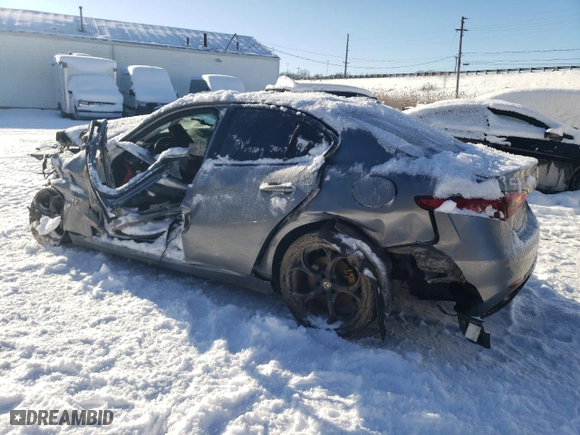 2018 Alfa Romeo Giulia Ti Sport with VIN ZARFAEEN0J7577456, listed as a Copart auction lot 47097885 with 0 mi miles and Salvage Title. Bid and sale history available at carsss.com. Image 2.