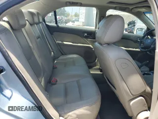 2010 Ford Fusion Hybrid z VIN 3FADP0L34AR137176, wystawiony jako Copart lot #62146865 z przebiegiem 135 293 mil mil oraz Szkoda całkowita • Salvage title. Historia ofert i sprzedaży dostępna na DreamBid. Obrazek 10.