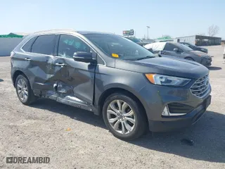 2019 Ford Edge Titanium with VIN 2FMPK3K9XKBC06140, listed as a IAAI auction lot 41817699 with 44,615 mi miles. Bid and sale history available at carsss.com. Image 1.