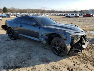 2022 Chevrolet Camaro 1LT with VIN 1G1FB1RX8N0105220, listed as a Copart auction lot 43943365 with 57,705 mi miles and Salvage Title. Bid and sale history available at carsss.com. Image 4.