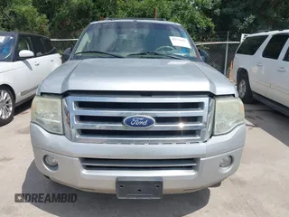 2010 Ford Expedition SSV с VIN 1FMJU1F58AEB03586, выставлен на аукционе IAAI как лот 42506093 с пробегом 226 660 миль миль и . История ставок и продаж доступна на DreamBid. Изображение 6.