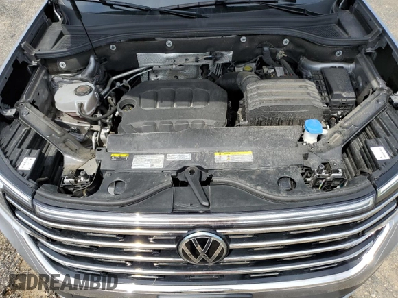 2024 Volkswagen Atlas SEL with VIN 1V2BR2CA3RC523103, listed as a Copart auction lot 55821865 with 47,893 mi miles and Salvage title. Bid and sale history available at DreamBid. Image 12.