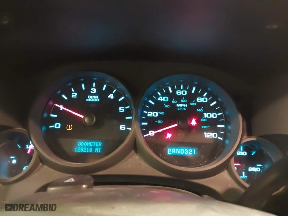 2011 Chevrolet Silverado 1500 Work Truck with VIN 1GCNKPEX7BZ400280, listed as a IAAI auction lot 41385735 with 128,218 mi miles. Bid and sale history available at carsss.com. Image 7.